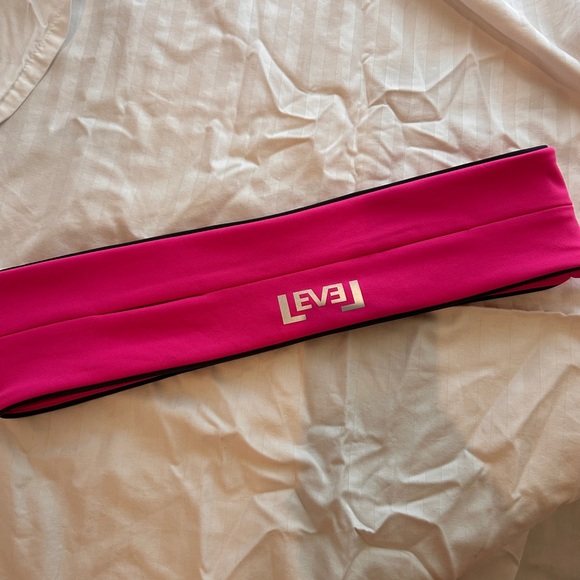 Flip Belt - Picture 2 of 2